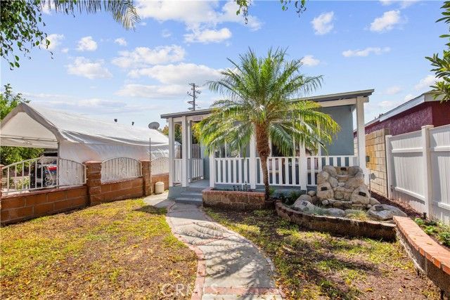 4104 East San Luis, Compton, CA 90221