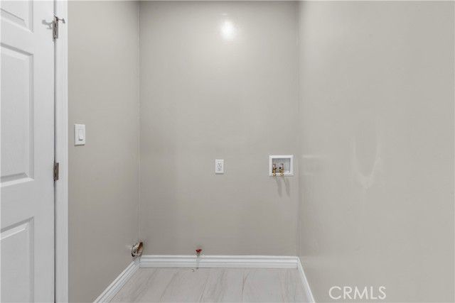 4104 East San Luis, Compton, CA 90221