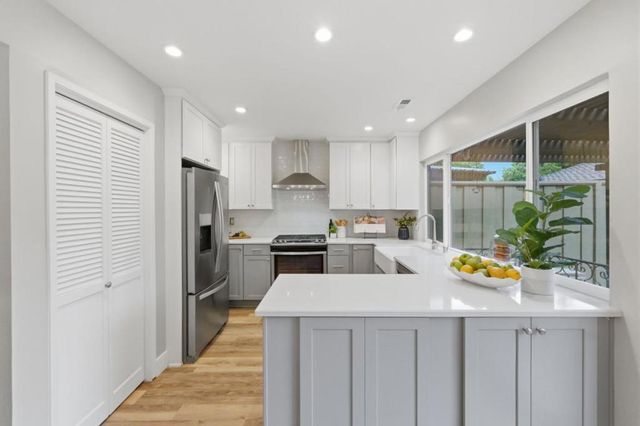 6032 Calle De Suerte, San Jose, CA 95124
