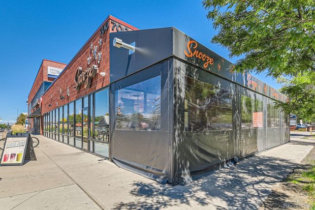 4801 E 9th Avenue 301S, Denver, CO 80220