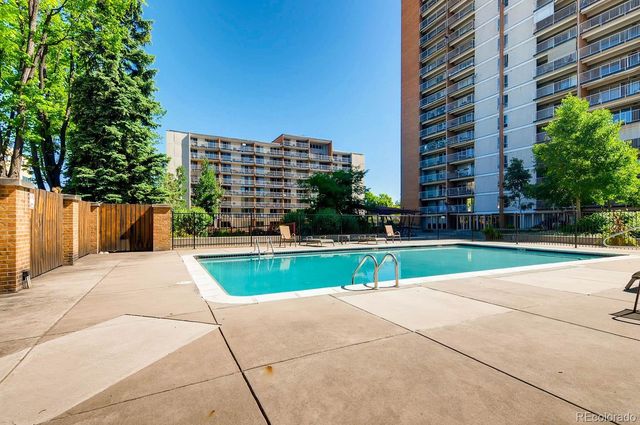 4801 E 9th Avenue 301S, Denver, CO 80220