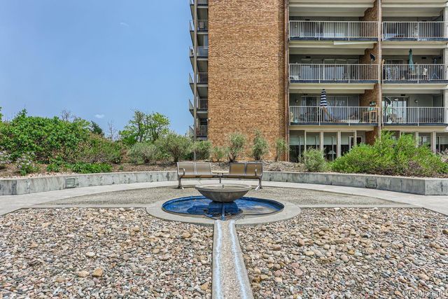 4801 E 9th Avenue 301S, Denver, CO 80220