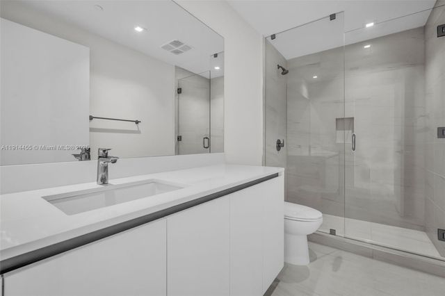 1116 N Ocean Blvd 1106, Pompano Beach, FL 33062