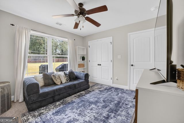 240 Lannington Drive, Lizella, GA 31052