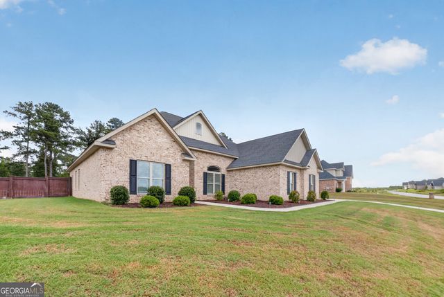 240 Lannington Drive, Lizella, GA 31052