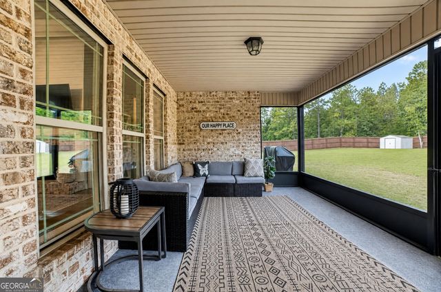 240 Lannington Drive, Lizella, GA 31052