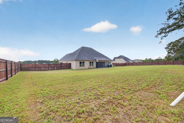 240 Lannington Drive, Lizella, GA 31052