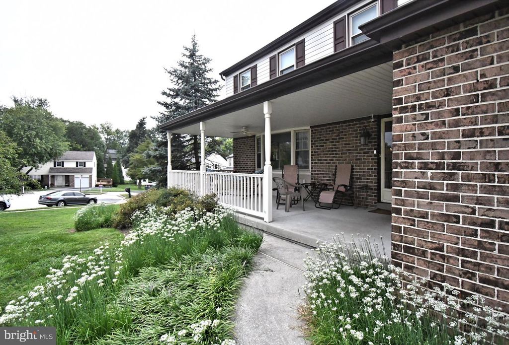 743 CHAMPLAIN DR, KING OF PRUSSIA, PA 19406 — photo 3