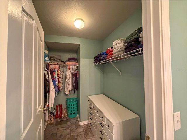 2213 NW 16TH TERRACE 2213, Gainesville, FL 32605
