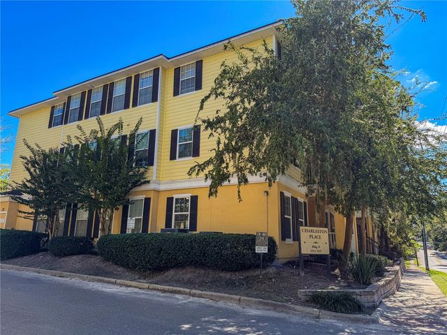 2213 NW 16TH TERRACE 2213, Gainesville, FL 32605