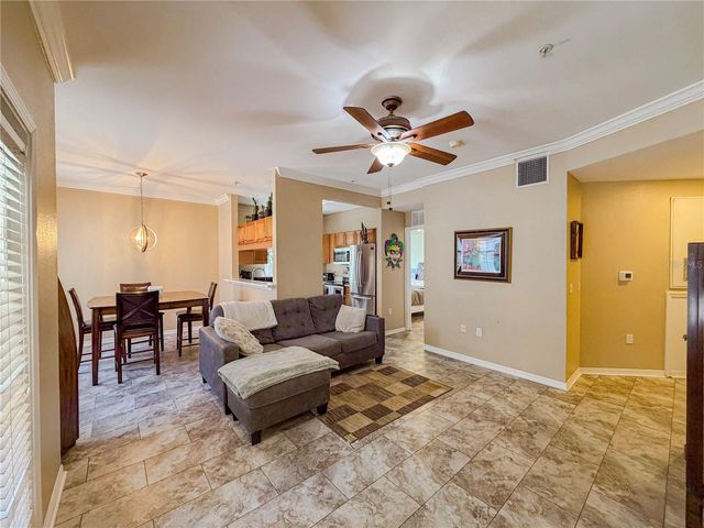 2213 NW 16TH TERRACE 2213, Gainesville, FL 32605