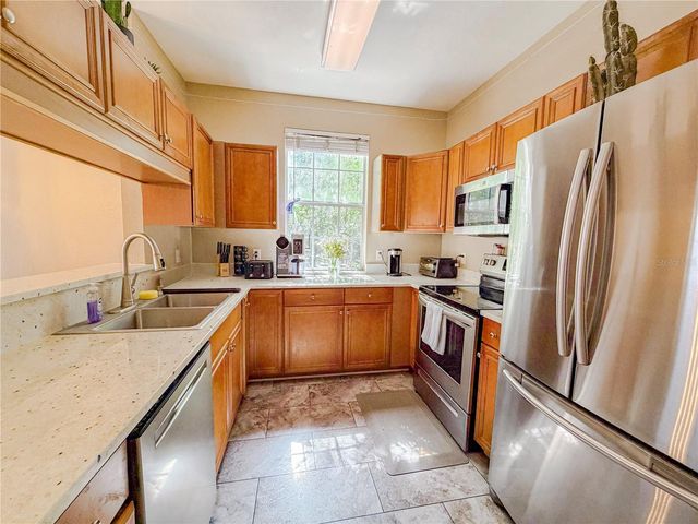 2213 NW 16TH TERRACE 2213, Gainesville, FL 32605