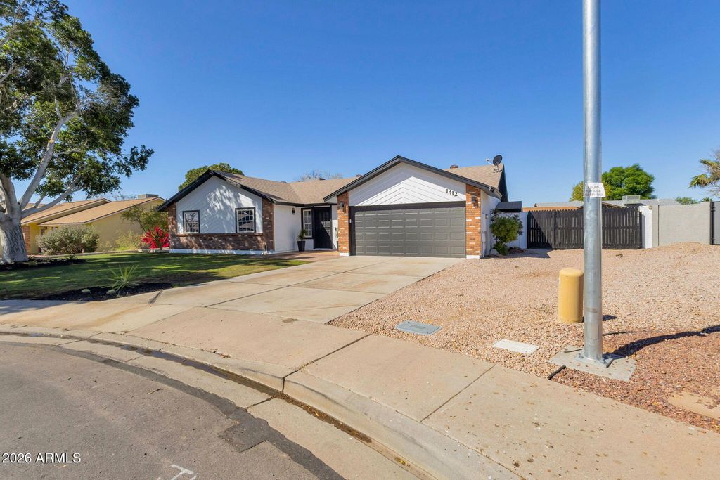 1412 N AUGUSTINE --, Mesa, AZ 85207 — photo 2