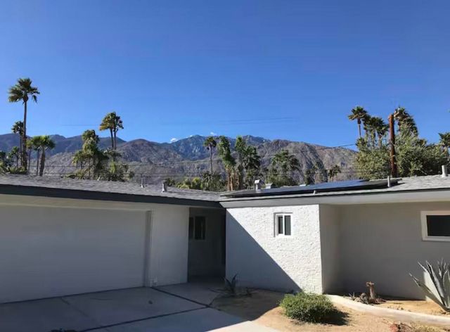 1375 S Calle Rolph, Palm Springs, CA 92264