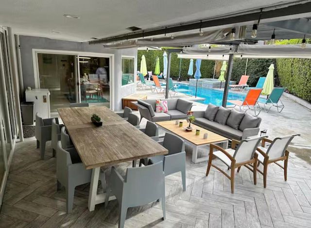 1375 S Calle Rolph, Palm Springs, CA 92264