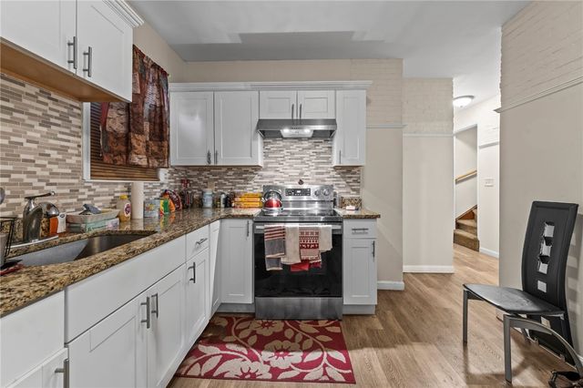 18 Crowninshield Street, Providence, RI 02909