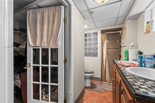 18 Crowninshield Street, Providence, RI 02909