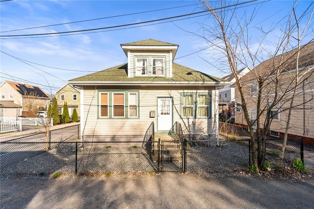 18 Crowninshield Street, Providence, RI 02909