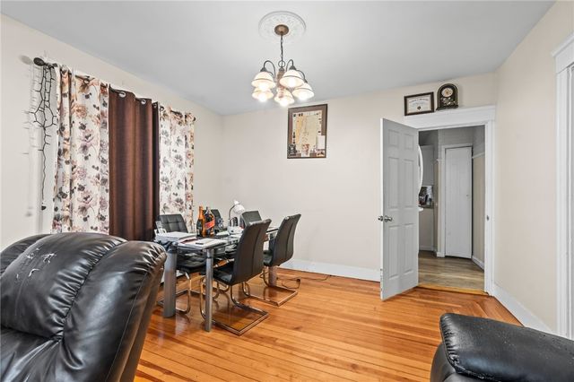 18 Crowninshield Street, Providence, RI 02909