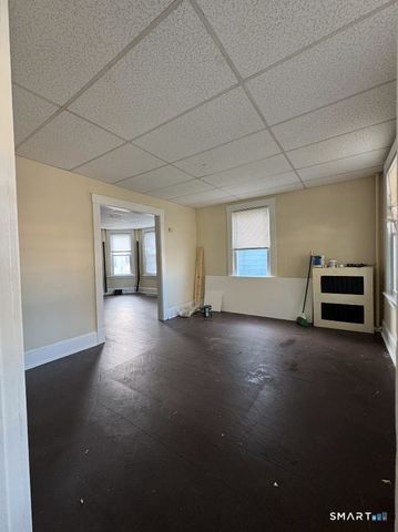 144-146 Montauk Avenue, New London, CT 06320