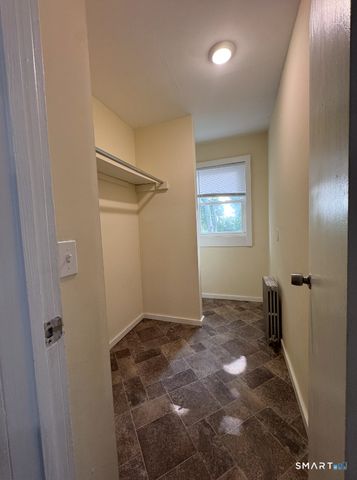 144-146 Montauk Avenue, New London, CT 06320