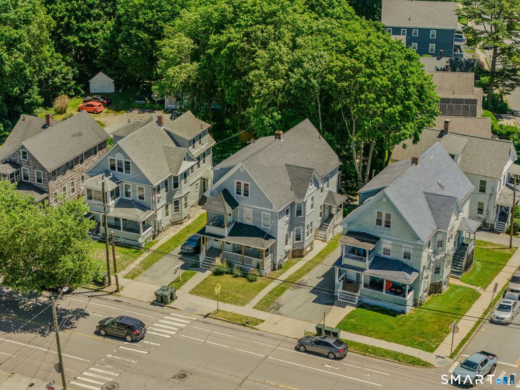 144-146 Montauk Avenue, New London, CT 06320