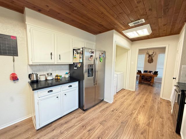 814 Texas Avenue, Port Neches, TX 77651