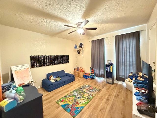 814 Texas Avenue, Port Neches, TX 77651