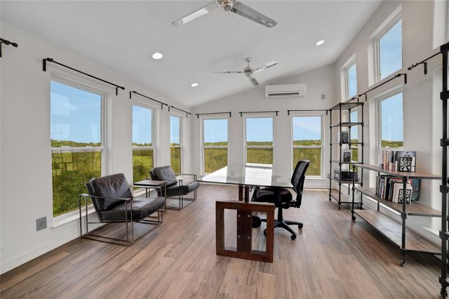 520 Double Eagle Ranch DR, Cedar Creek, TX 78612