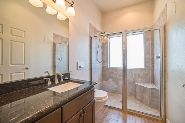 520 Double Eagle Ranch DR, Cedar Creek, TX 78612