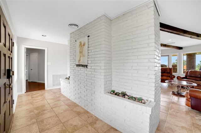 520 Double Eagle Ranch DR, Cedar Creek, TX 78612