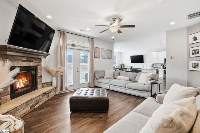 326 Kensrowe Drive, Boiling Springs, SC 29613