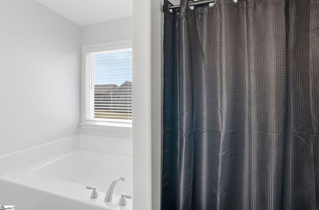 326 Kensrowe Drive, Boiling Springs, SC 29613