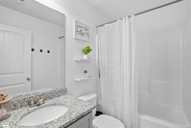 326 Kensrowe Drive, Boiling Springs, SC 29613