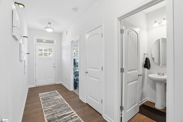 326 Kensrowe Drive, Boiling Springs, SC 29613