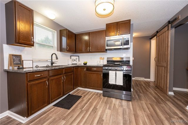 71 Chester Street, Buffalo, NY 14208