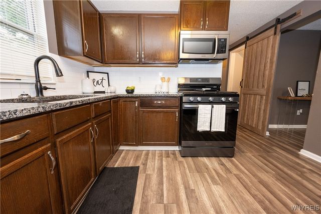 71 Chester Street, Buffalo, NY 14208