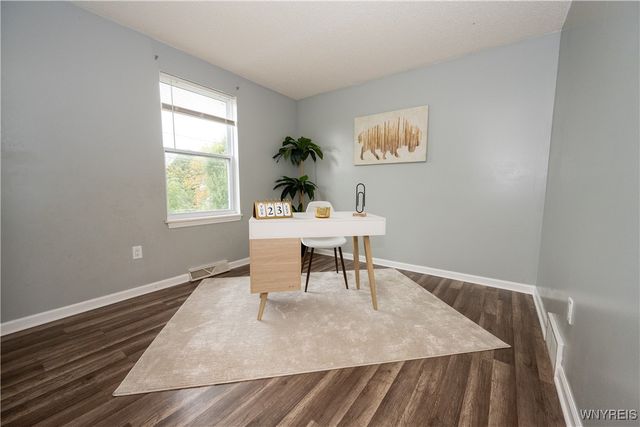 71 Chester Street, Buffalo, NY 14208