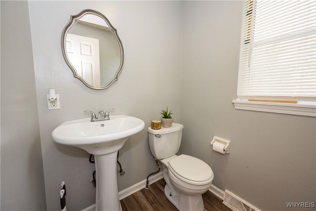 71 Chester Street, Buffalo, NY 14208