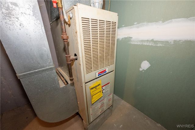 71 Chester Street, Buffalo, NY 14208