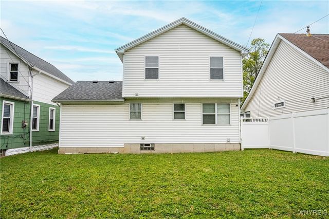 71 Chester Street, Buffalo, NY 14208