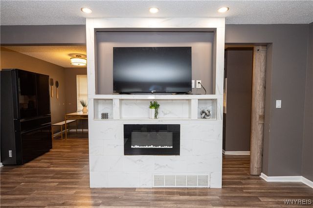 71 Chester Street, Buffalo, NY 14208