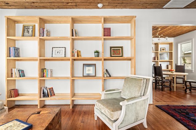 4210 Rusk Street, Houston, TX 77023