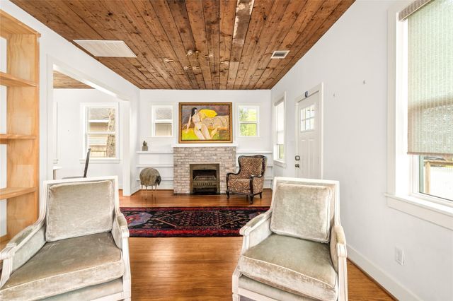 4210 Rusk Street, Houston, TX 77023