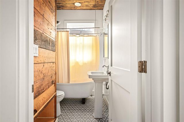 4210 Rusk Street, Houston, TX 77023