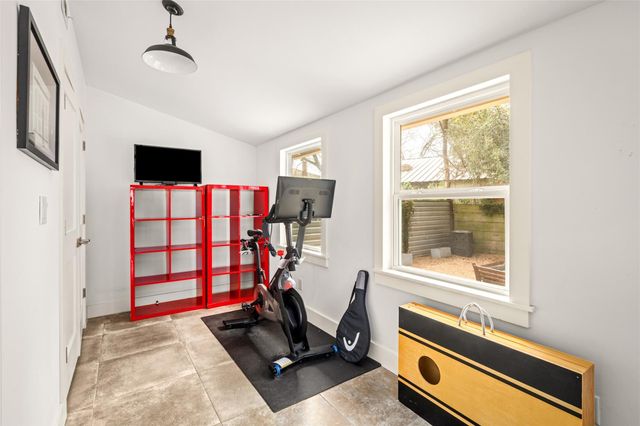 4210 Rusk Street, Houston, TX 77023