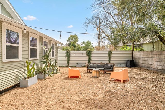 4210 Rusk Street, Houston, TX 77023