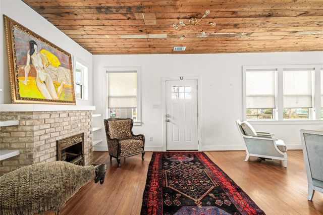 4210 Rusk Street, Houston, TX 77023