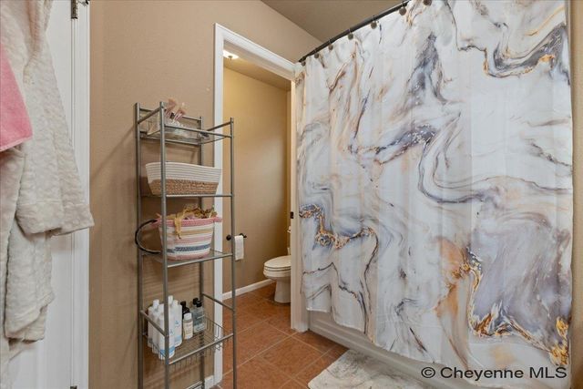 1709 GETTYSBURG DR, Cheyenne, WY 82001