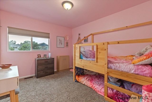 1709 GETTYSBURG DR, Cheyenne, WY 82001